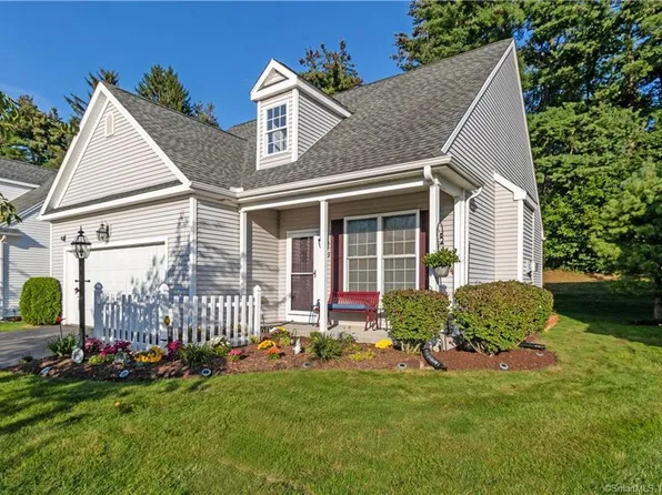 29 Phillips Farm Road #29, East Hartford, CT 06108