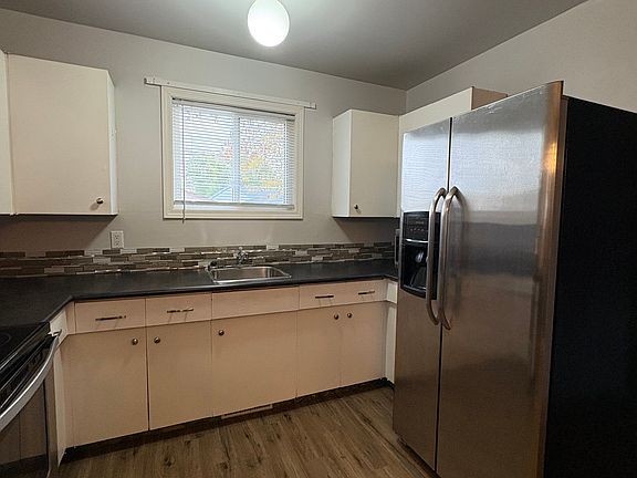 4th image of 174 Clyde Rd