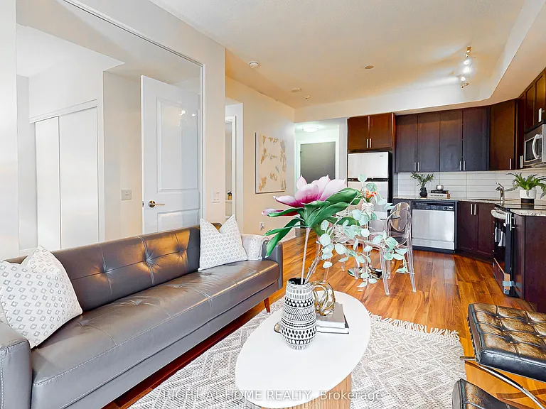560 Front St W #1232 — Photo 12