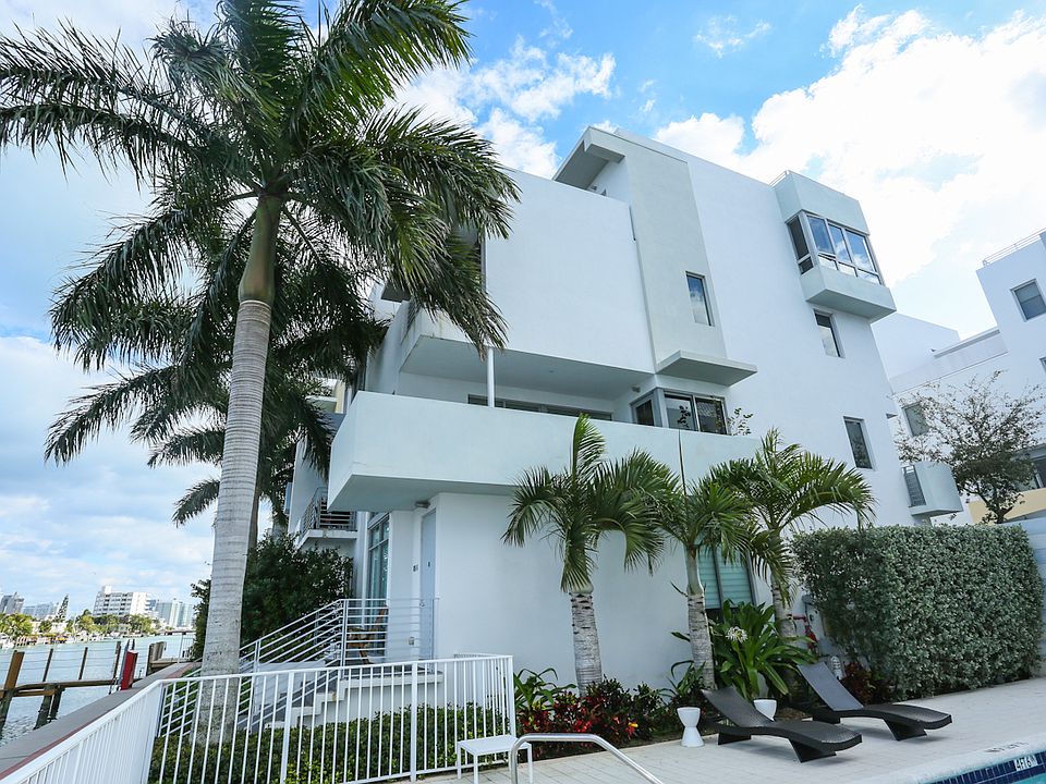 1st image of 155 N Shore Dr APT 4