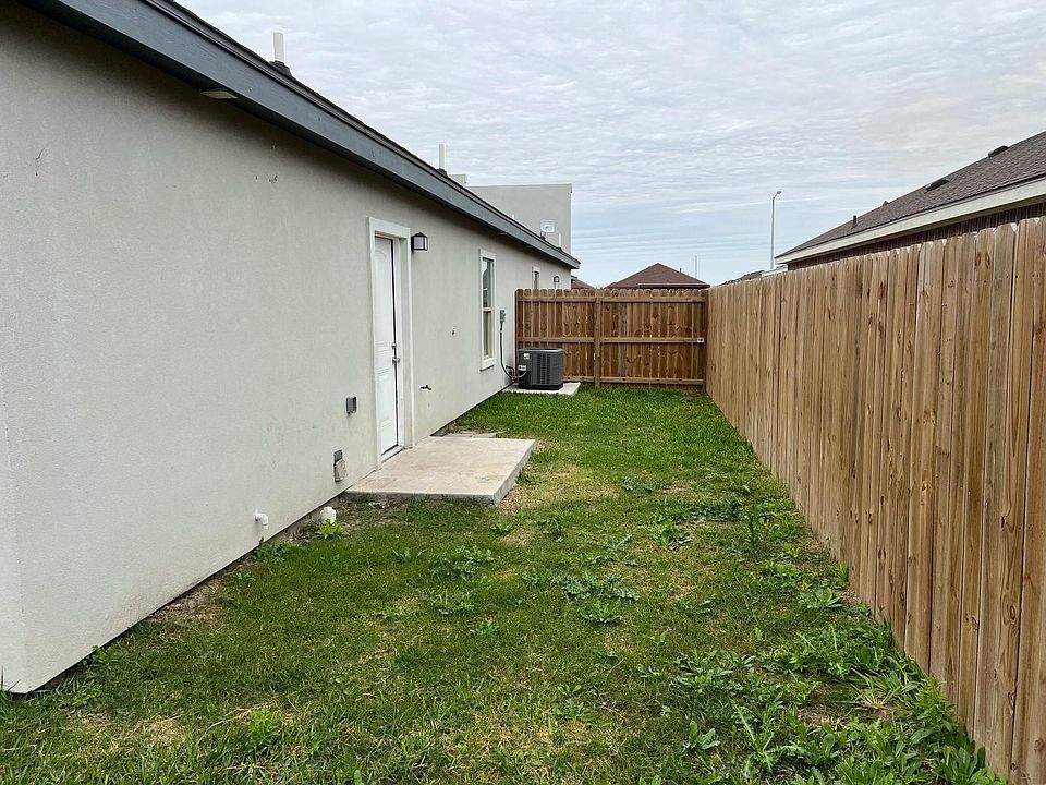 1st image of 1101 W La Pointe Ave #4