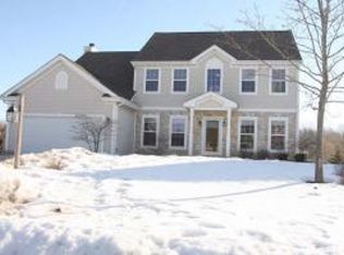 W232N7684 Habitat Ct, Sussex, WI 53089