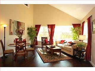 2nd image of 375 Lassenpark Cir