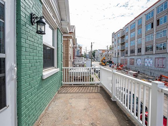 3rd image of 214 Donahue St