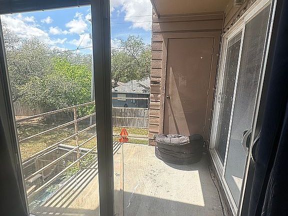 4th image of 7122 Premont Dr #201-B
