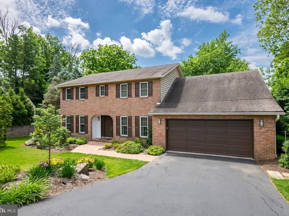 3 Chelsea Cir, Reading, PA 19606