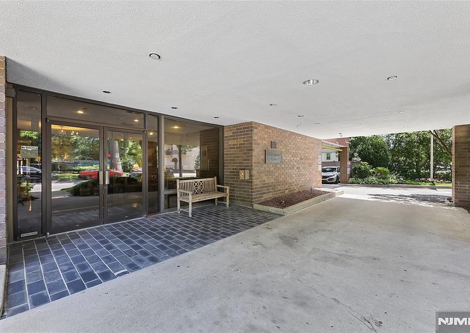 1st image of 140 Euclid Ave APT 5G