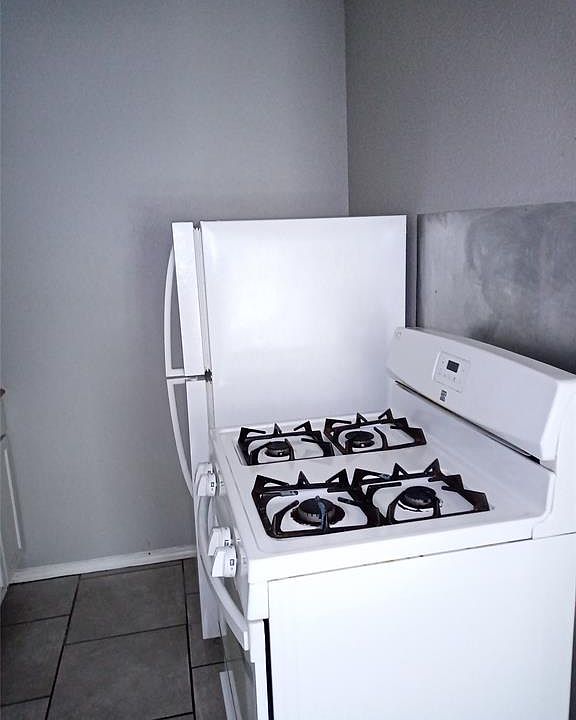 2nd image of 1037 E Tucker St APT 103