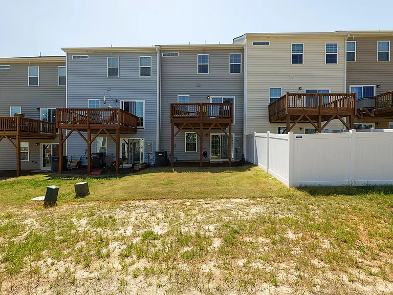 241 Misty Pike Dr — Photo 49