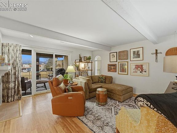 5th image of 1098 Fontmore Rd APT B