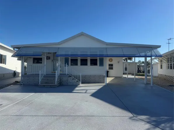 4848 Baker Ave #220, Zephyrhills, FL 33541