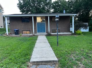 10474 Garibaldi Pl, Saint Louis, MO 63131