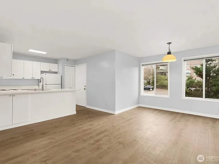 3660 Whitman Ave N #2 — Photo 9