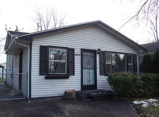 1319 N West End Dr, Round Lake Beach, IL