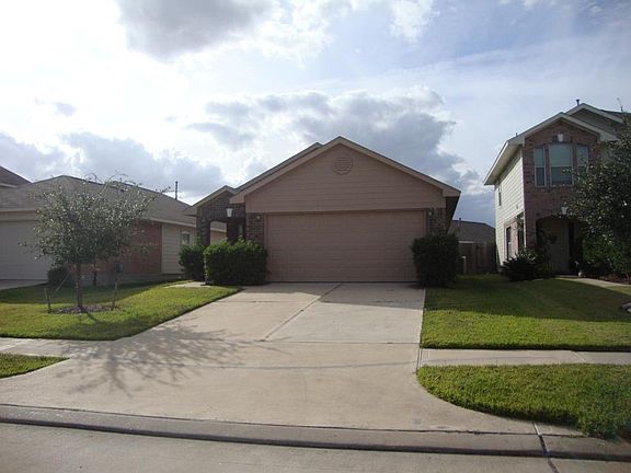 2nd image of 7407 Legacy Pines Dr