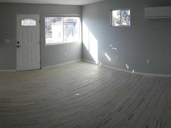 4th image of 6091 Severin Dr