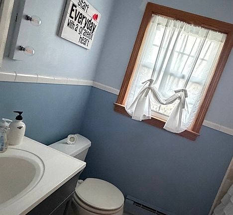 5th image of 18 Austin Ct #E