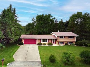 9406 14th St, Kenosha, WI 53144