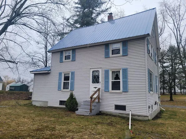 118 Skowhegan Road, Fairfield, ME 04937