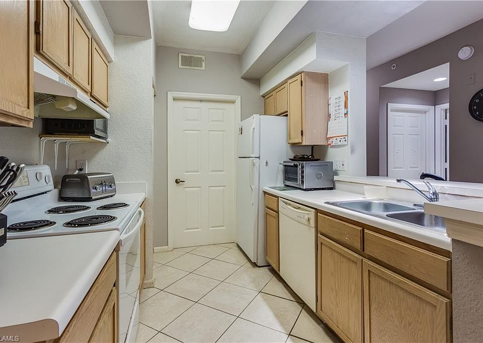 1st image of 4625 Saint Croix Ln APT 1125