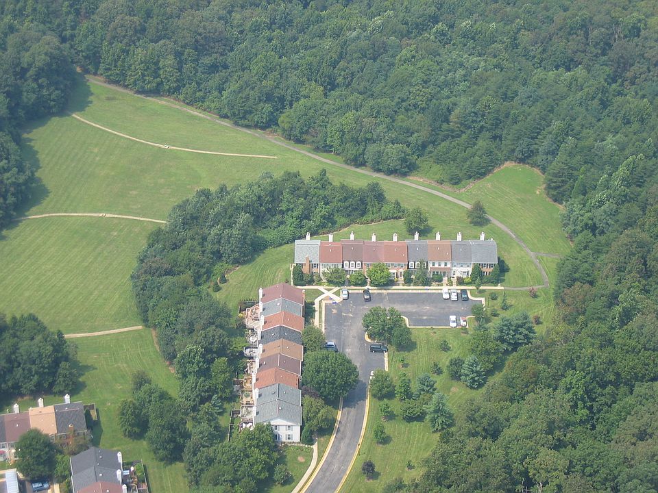 1st image of 5714 Lofthill Ct