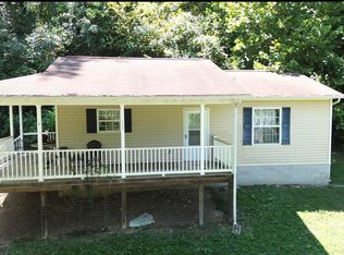 239 Oakland Park Rd, Vanceburg, KY 41179