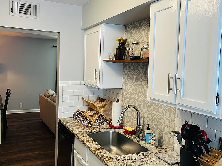 2316 Tally Green Ct — Photo 5