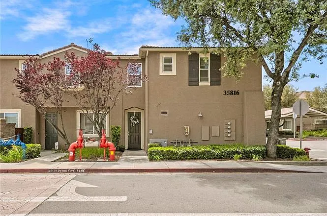 2 bed, 1198 sqft, $2,850 — Photo 2