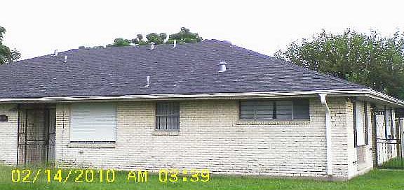 2nd image of 7831 W Laverne St