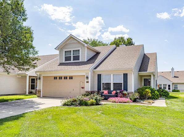 7318 Oak Knoll Dr, Indianapolis, IN 46217