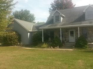 3506 E Hidden Valley Ln, Chillicothe, IL 61523