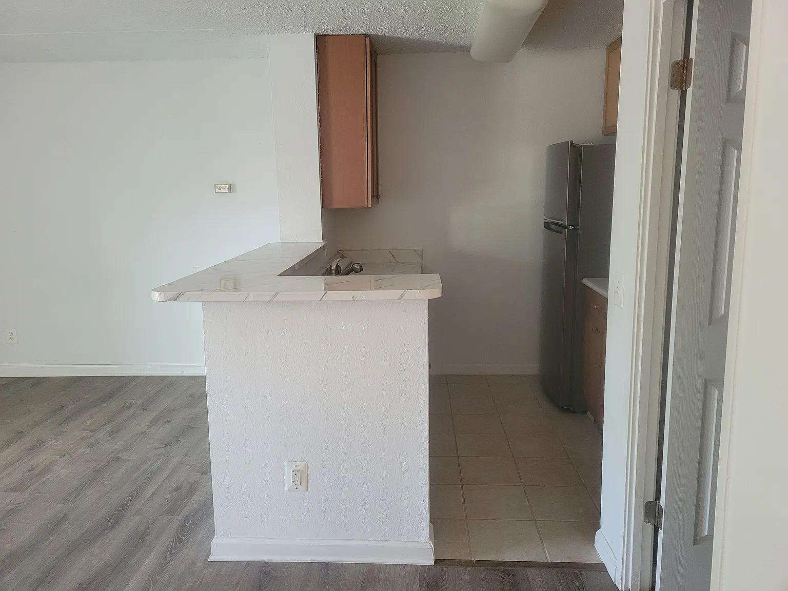 75 S Reynolds St — Photo 3