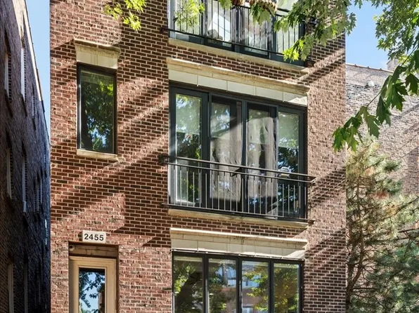 2455 W Walton St #1, Chicago, IL 60622