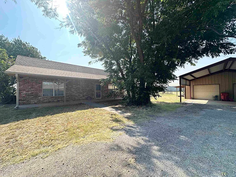 1373 Kincall Rd — Photo 34