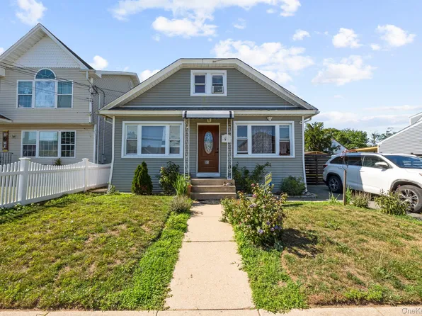 81 Allers Boulevard, Roosevelt, NY 11575