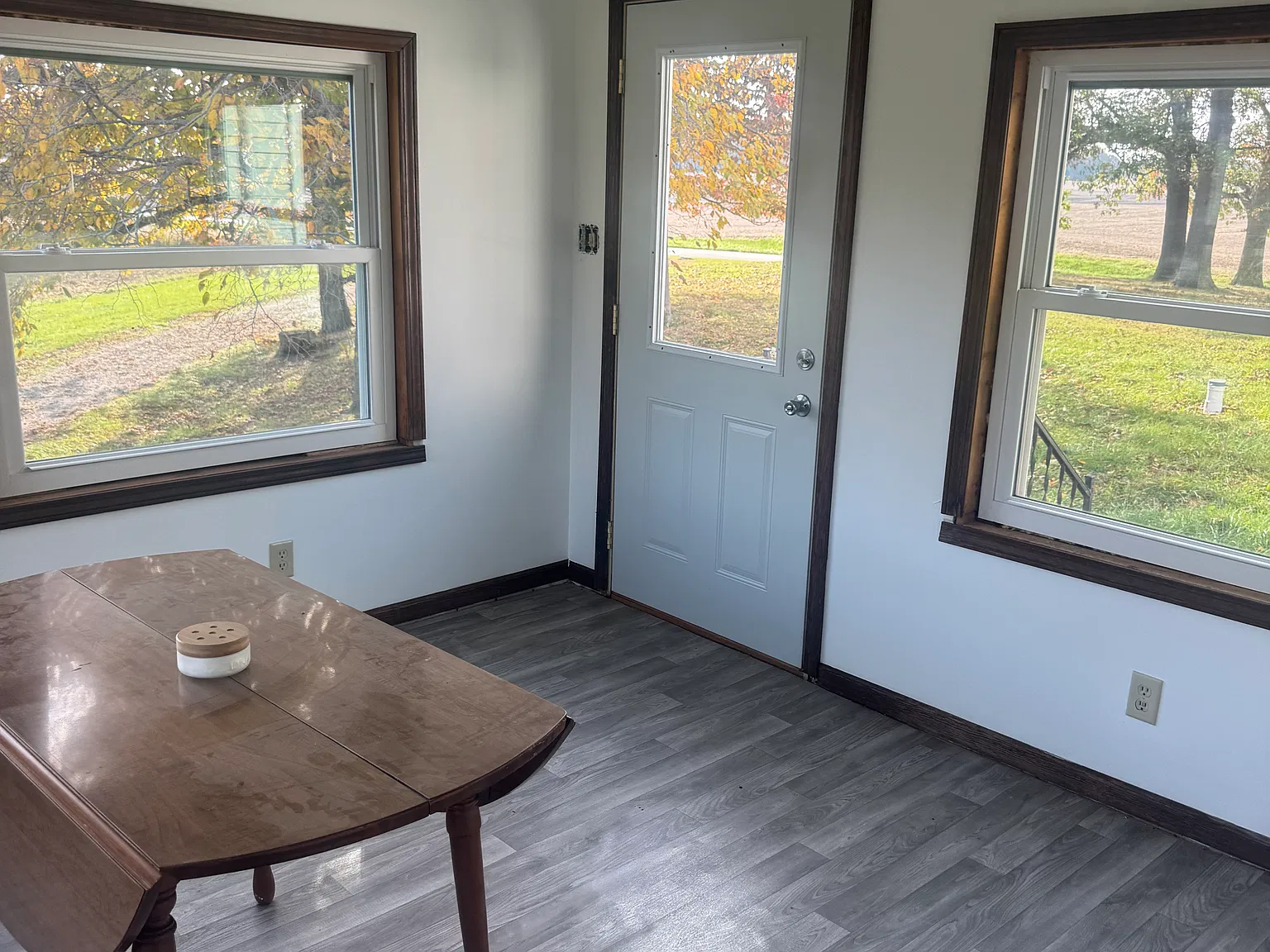 3 bed, 1112 sqft, $1,500 — Photo 3