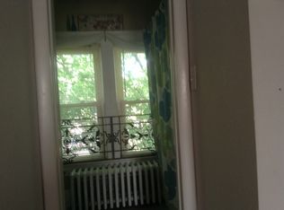 783 E King St, Strasburg, VA 22657