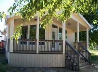 8101 Sherwood Blvd, Los Molinos, CA 96055