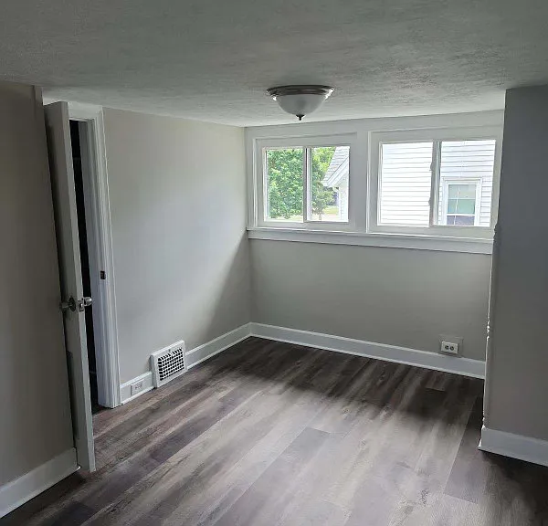 Generously sized kitchen includes space for eat-in kitchen