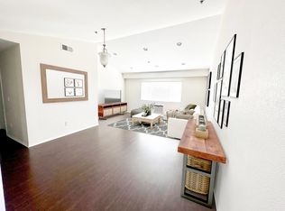 8732 Reading Ave APT F, Los Angeles, CA 90045