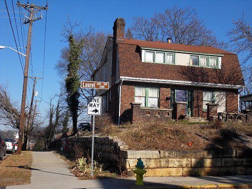 1st image of 1539 Laurel Ave