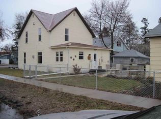 202 6th Ave E, Polson, MT 59860