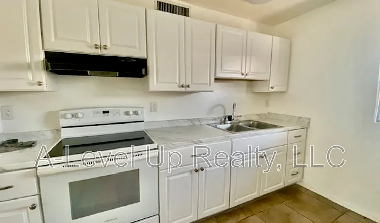 1027 S Santa Rita Ave #1 — Photo 13