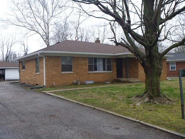 1st image of 4845 Lesley Ave