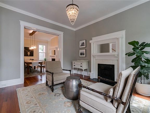 5th image of 2226 Park Ave