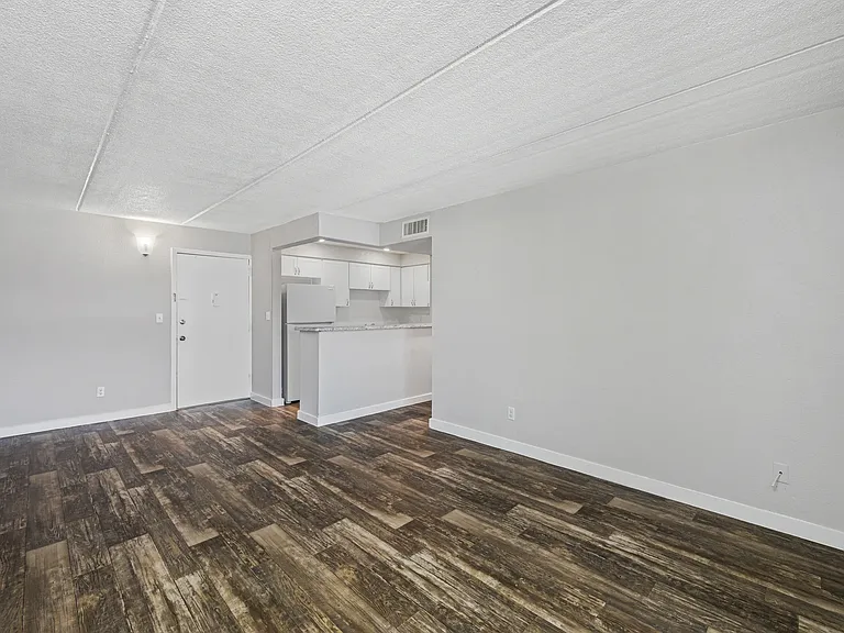 Loft at Third Apartments — Photo 11