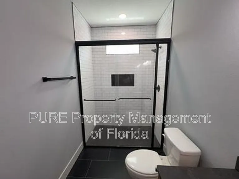6001 SE 4th Pl — Photo 37