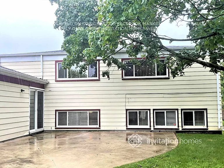 349 Huntington Way — Photo 10