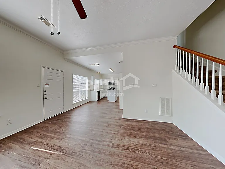 14614 Twisted Pecan Ct — Photo 4