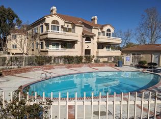 19830 Sandpiper Pl, Newhall, CA 91321